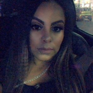 Meet your Posher, Mayra